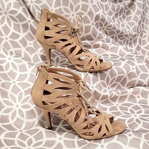 Christian Siriano Beige Heel Sandals 9.5